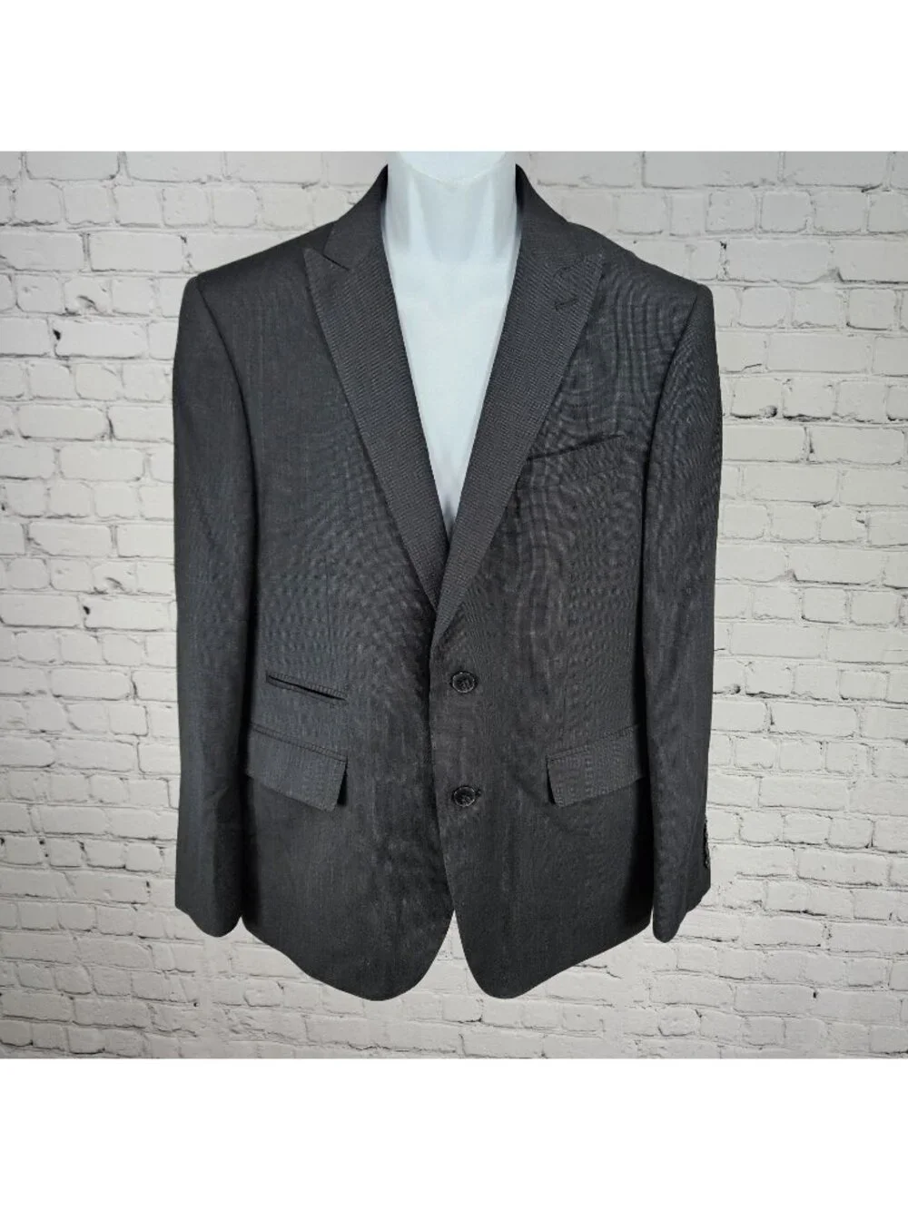 J. Ferrar Black Slim Fit 2 Button Double Vented Peak Blazer Sport Coat 42S